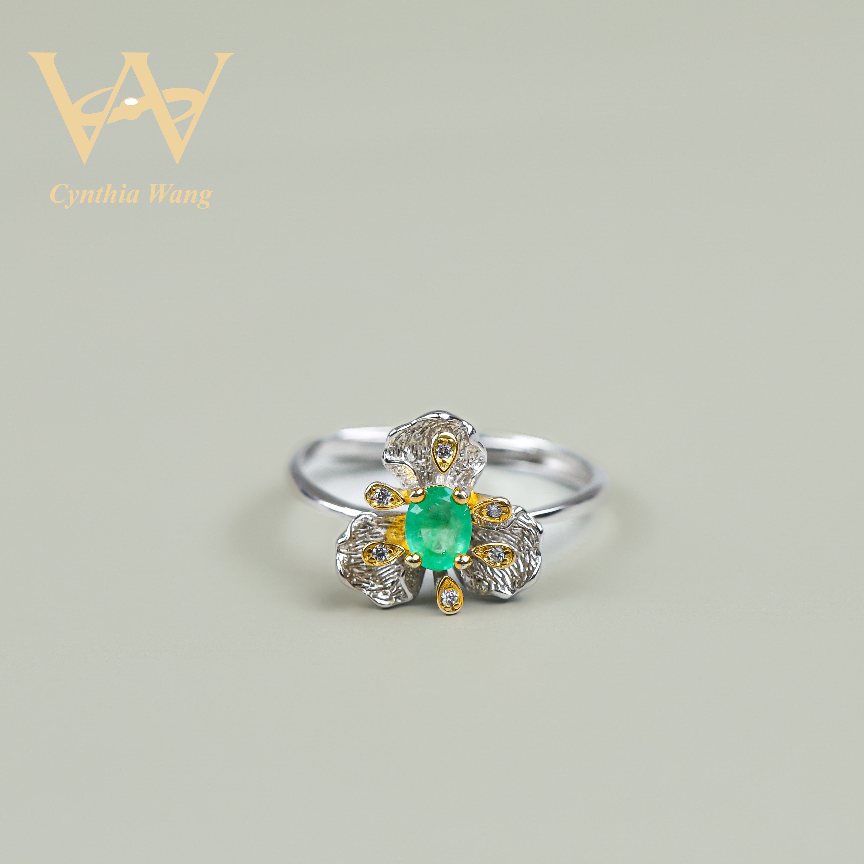 'Lush Luck' Emerald Ring