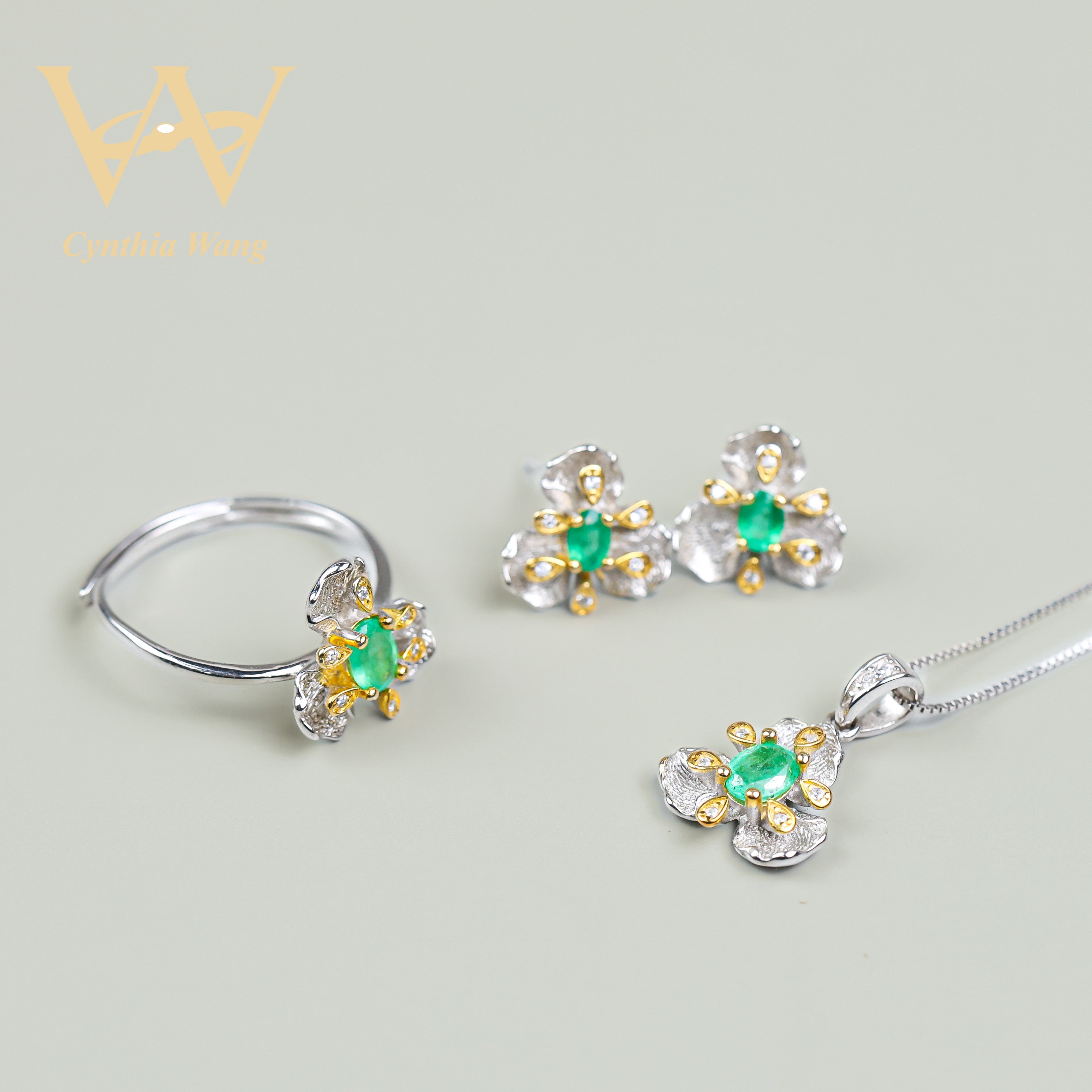 'Lush Luck' Emerald Jewelry Set