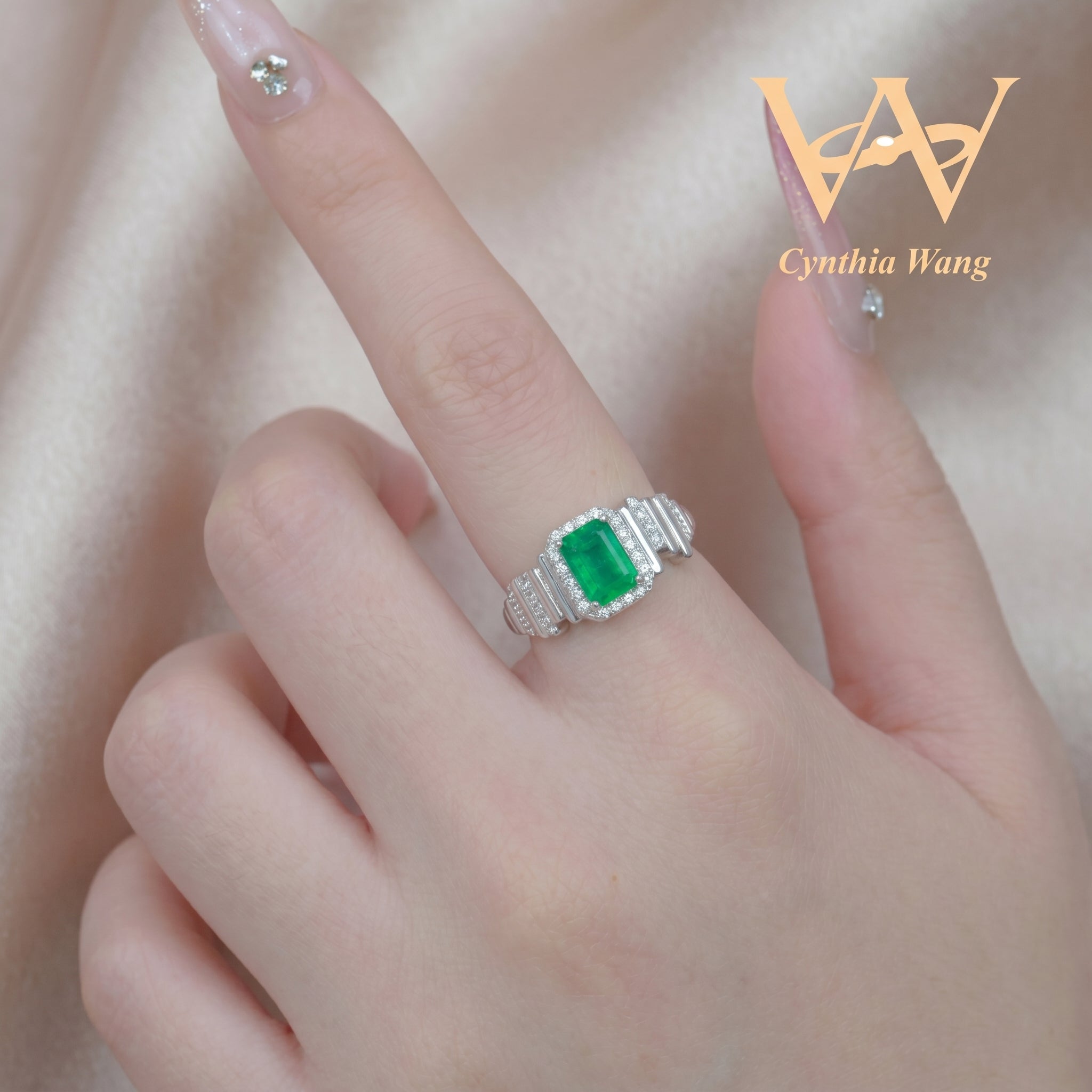 Emerald Sliver Ring