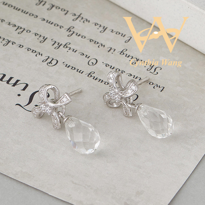 'Heavenly Drops' Clear Quartz Dangling Earrings