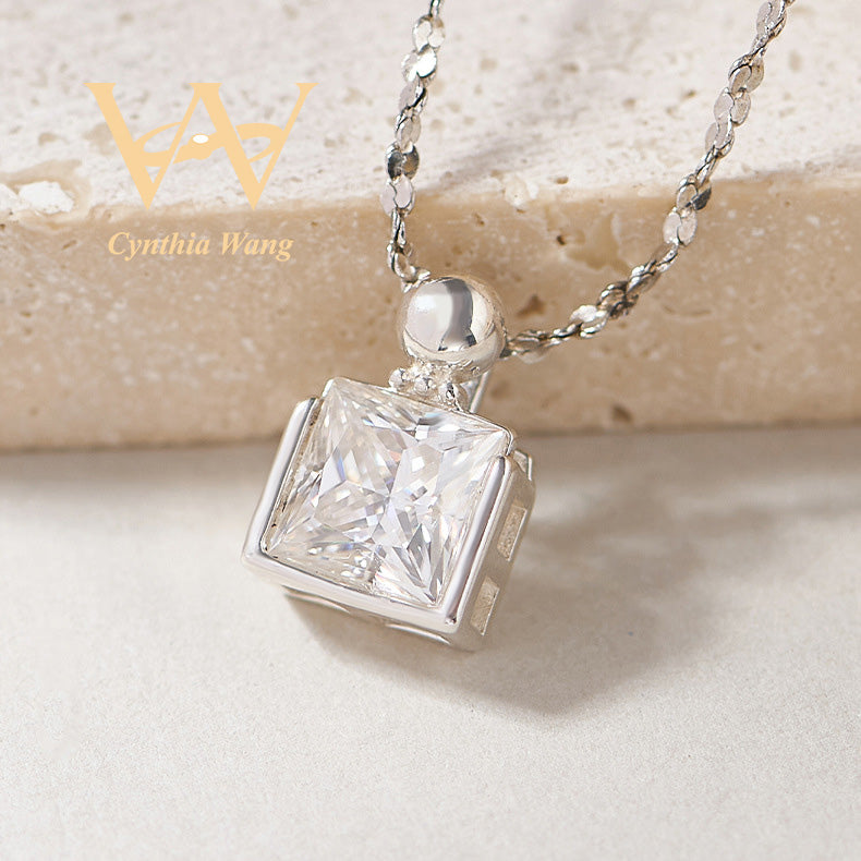 'Princess Gift' Moissanite Pendant