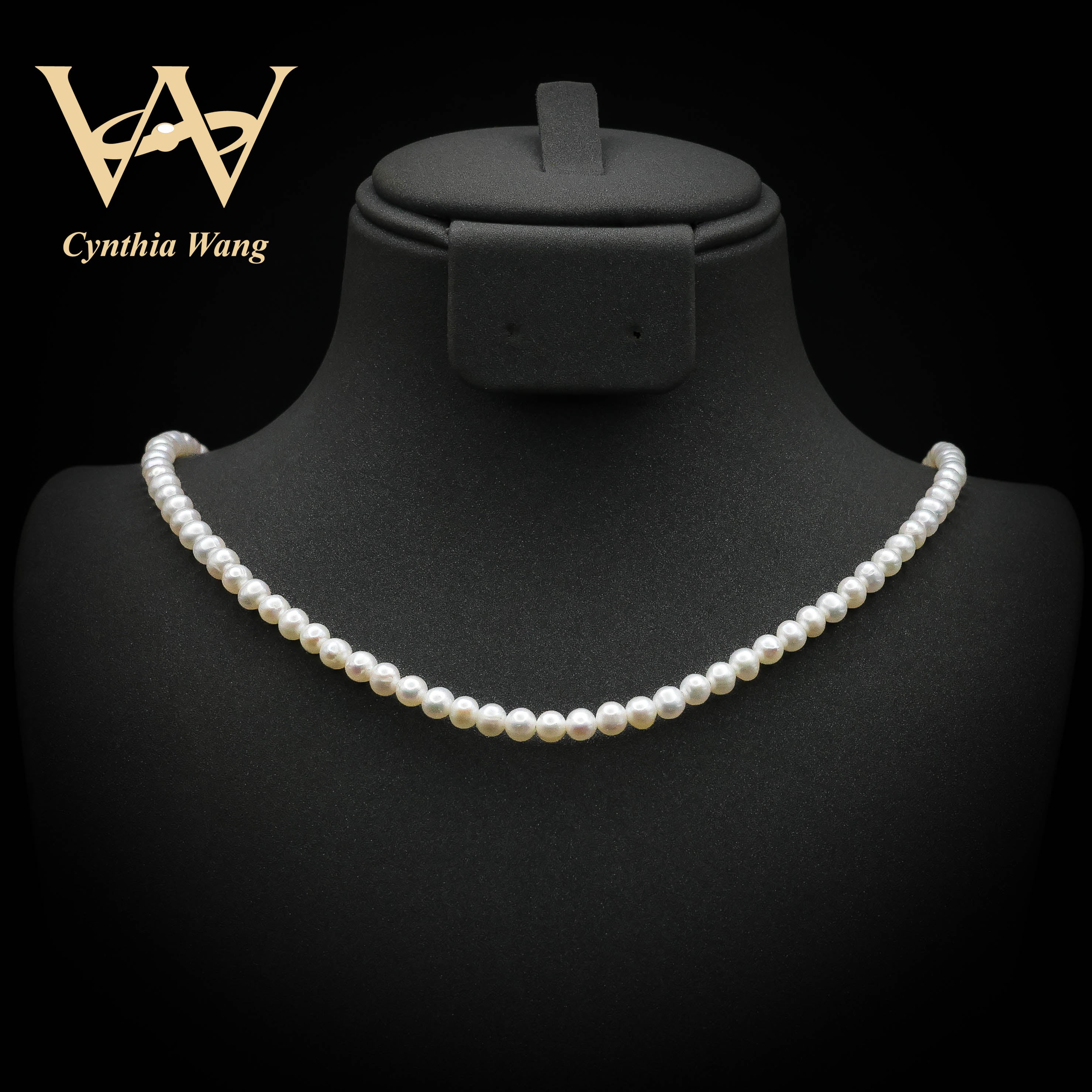 'Touch Pure White' Baby Pearl Necklace