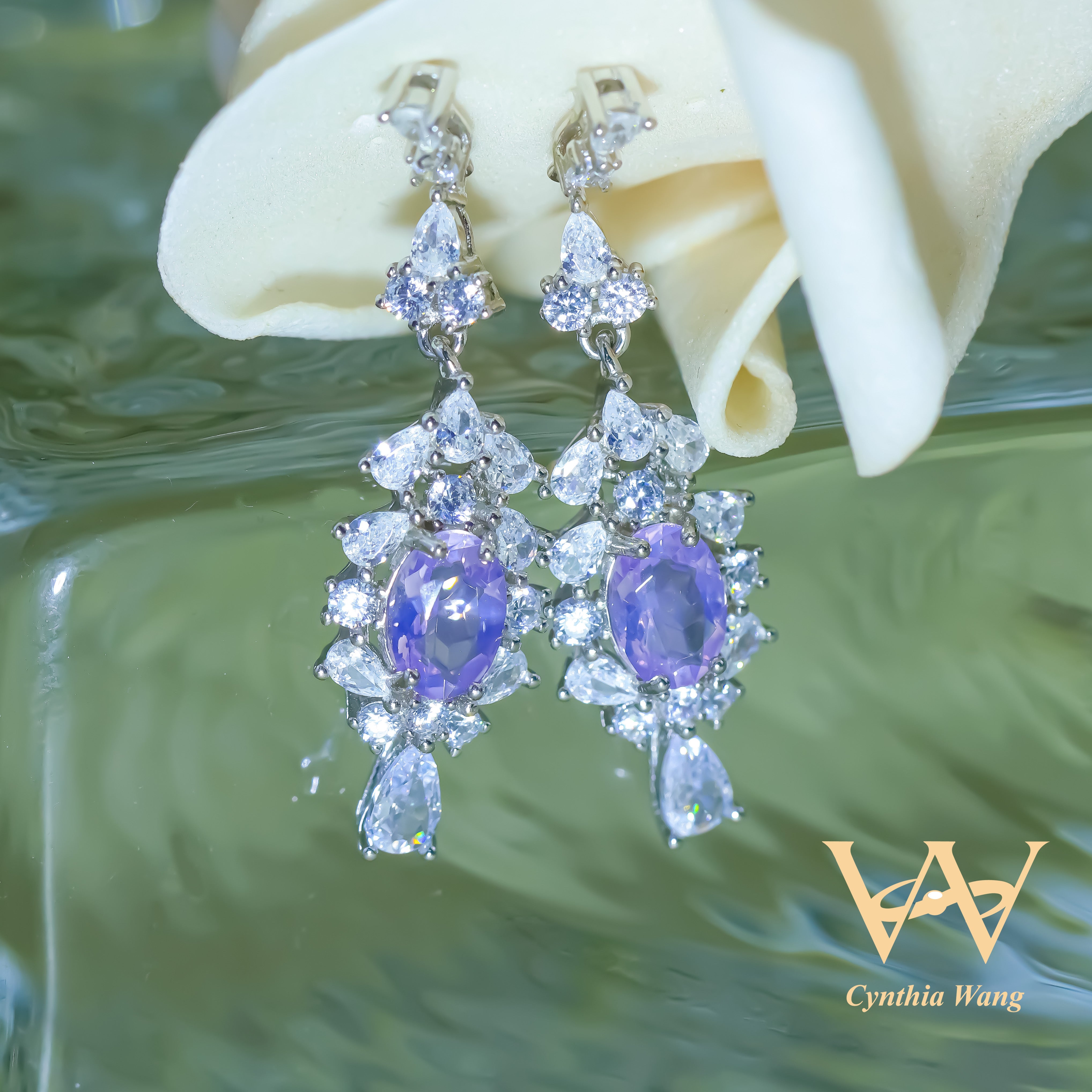 'Violet Twilight' Lavender Amethyst Earrings