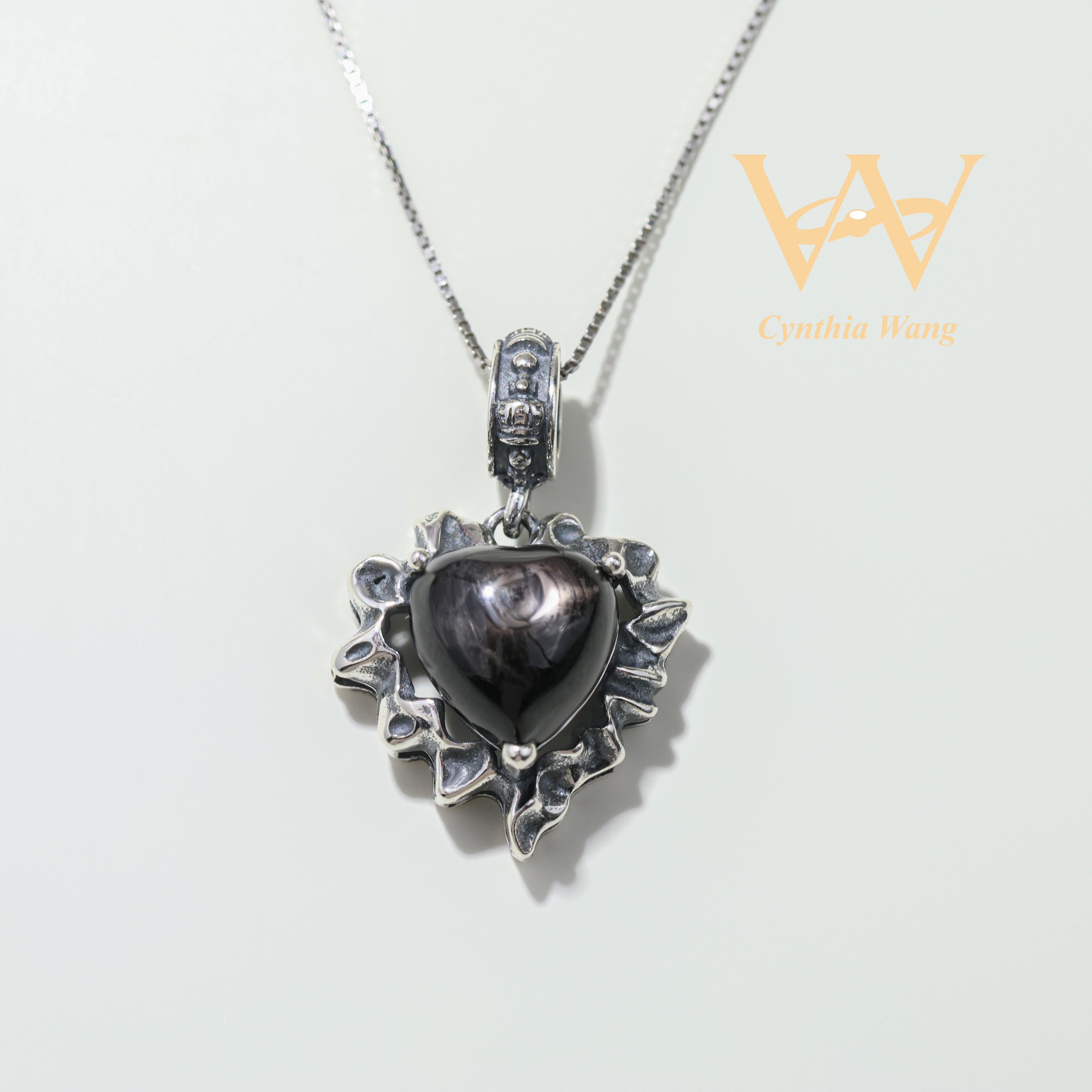 'Lucky Heart' Hypersthene Necklace