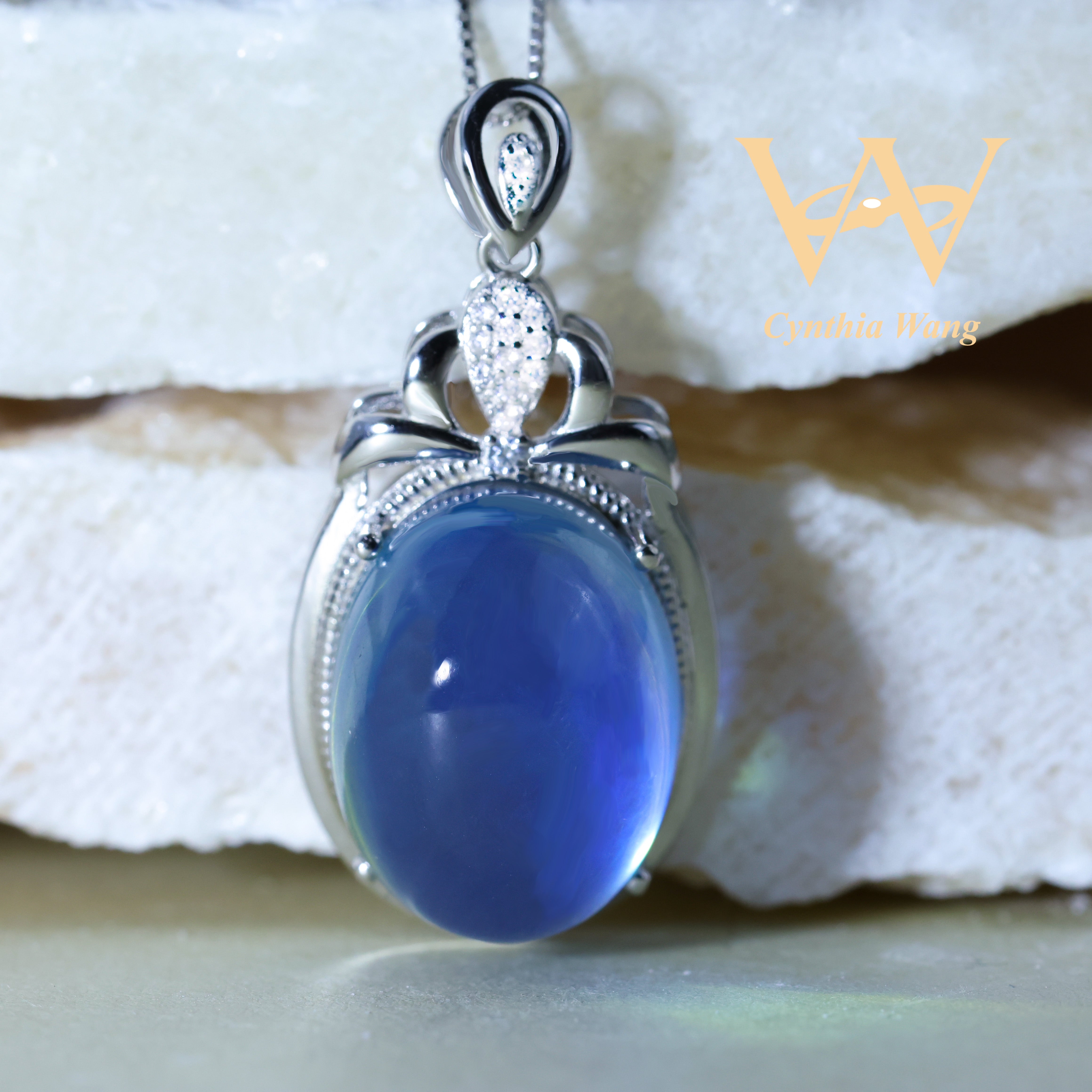 'Eternal Sky' Devil Blue Aquamarine Pendant