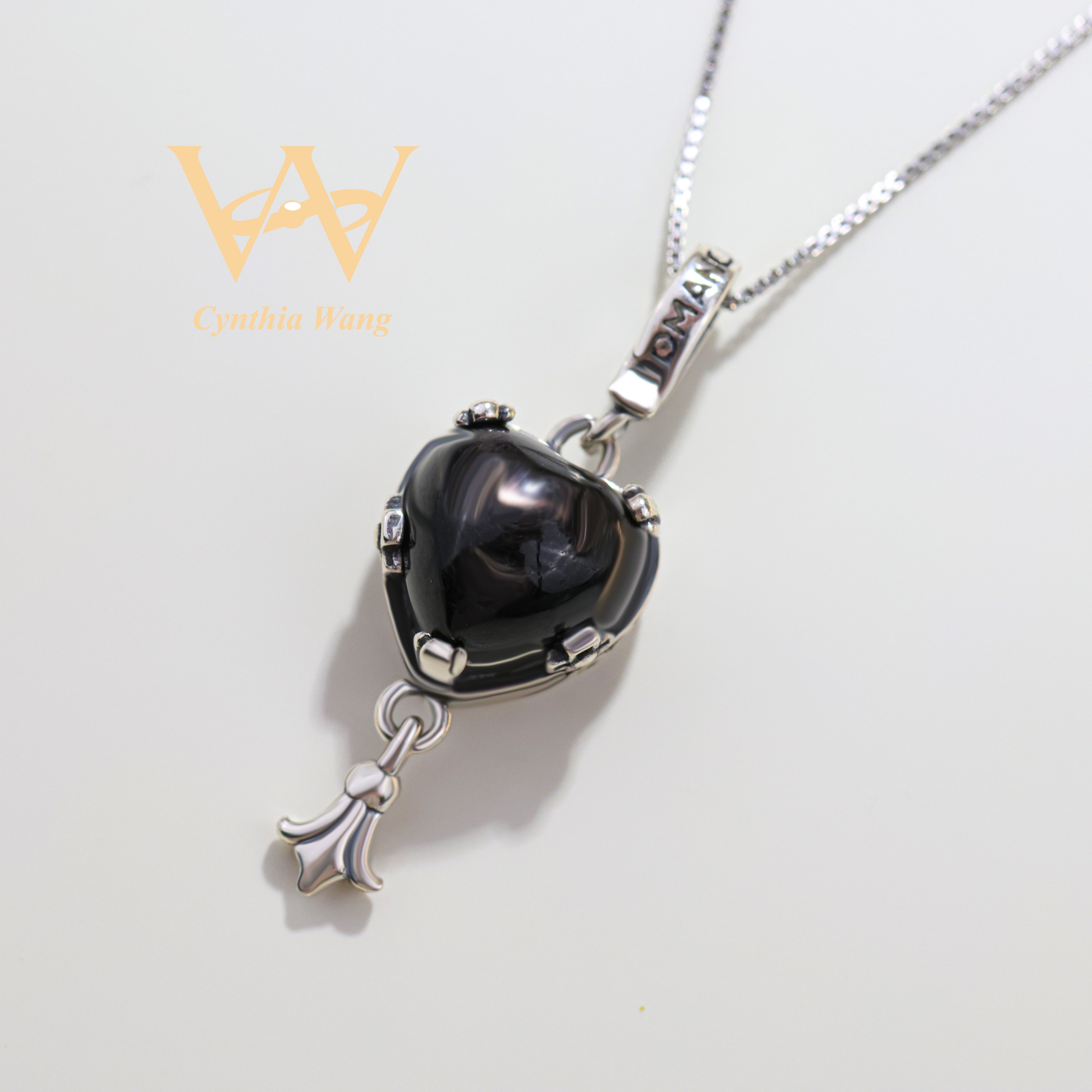 'Lucky Echo' Hypersthene Necklace