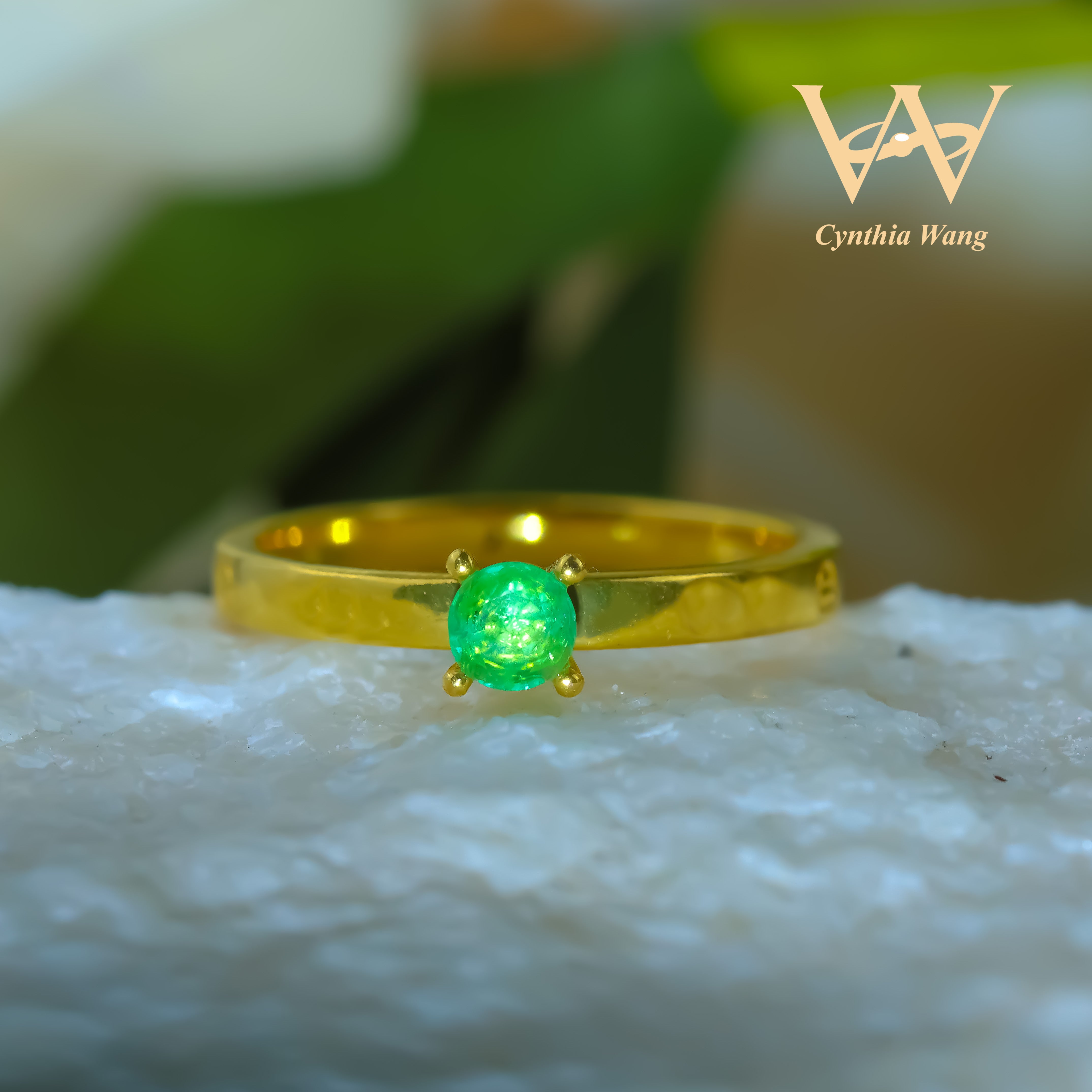 'Starry Brilliance' 18k Gold Emerald Ring