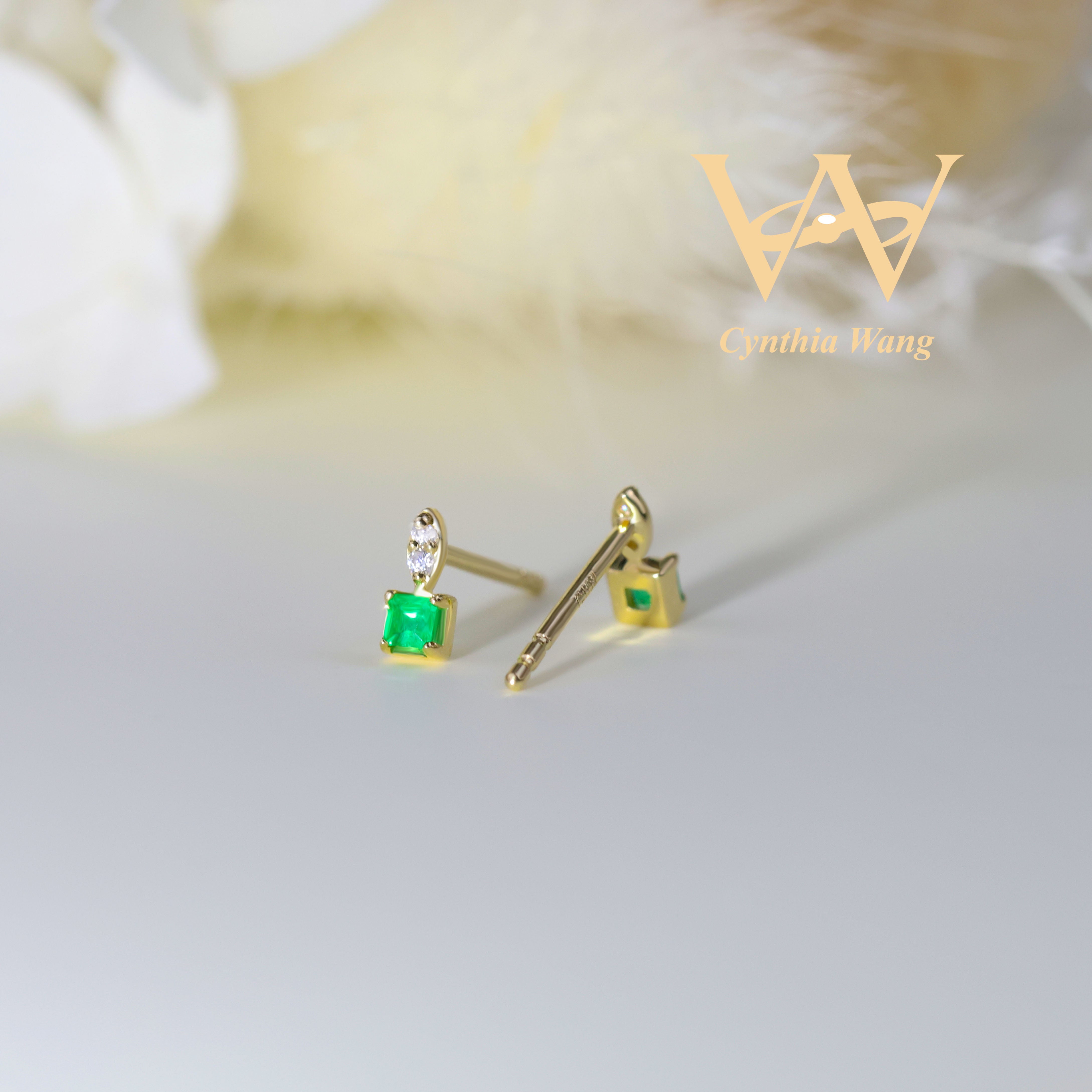 'Green Miracle' 10k Gold Ear Studs