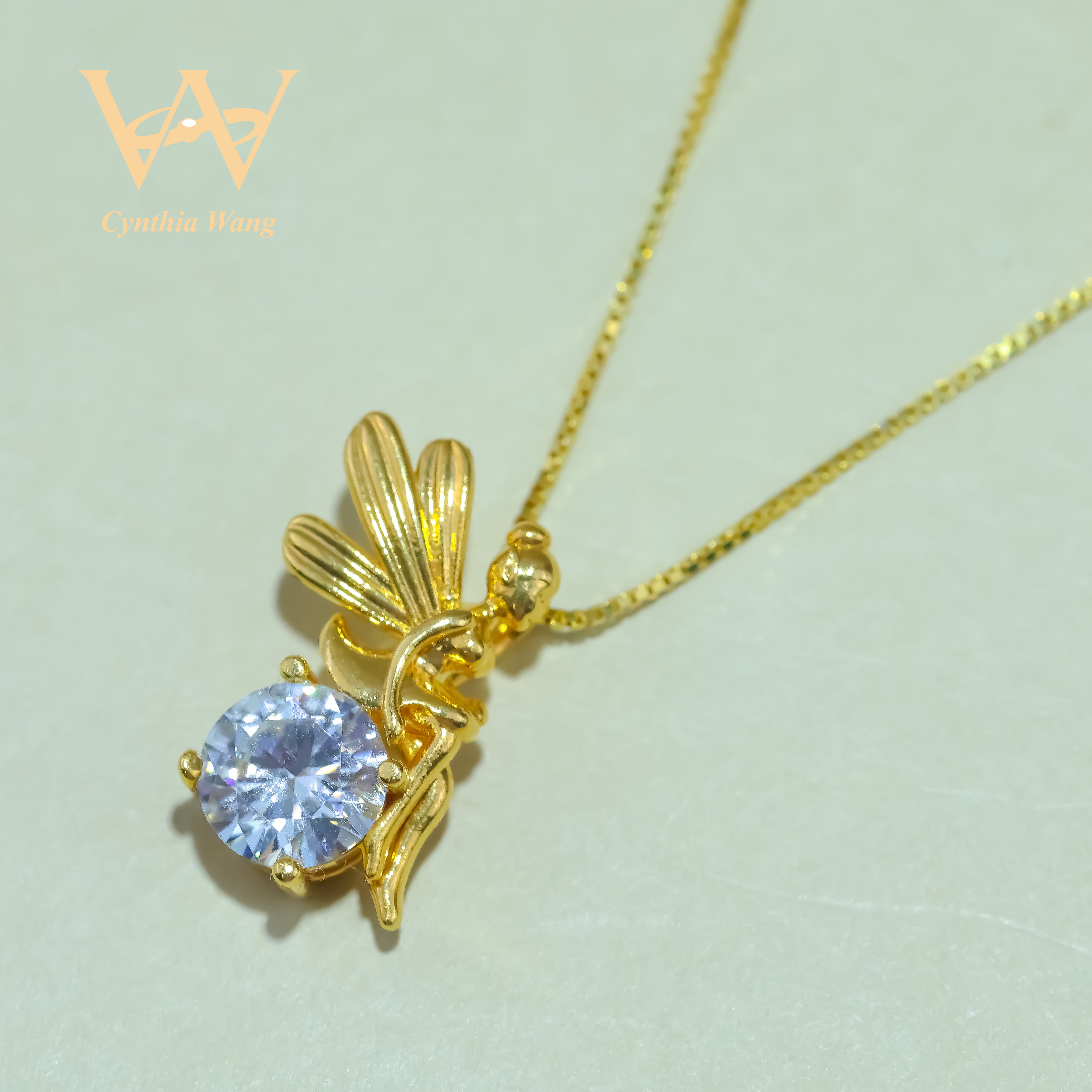 'Flower Fairy' 18k Gold Moissanite Pendant