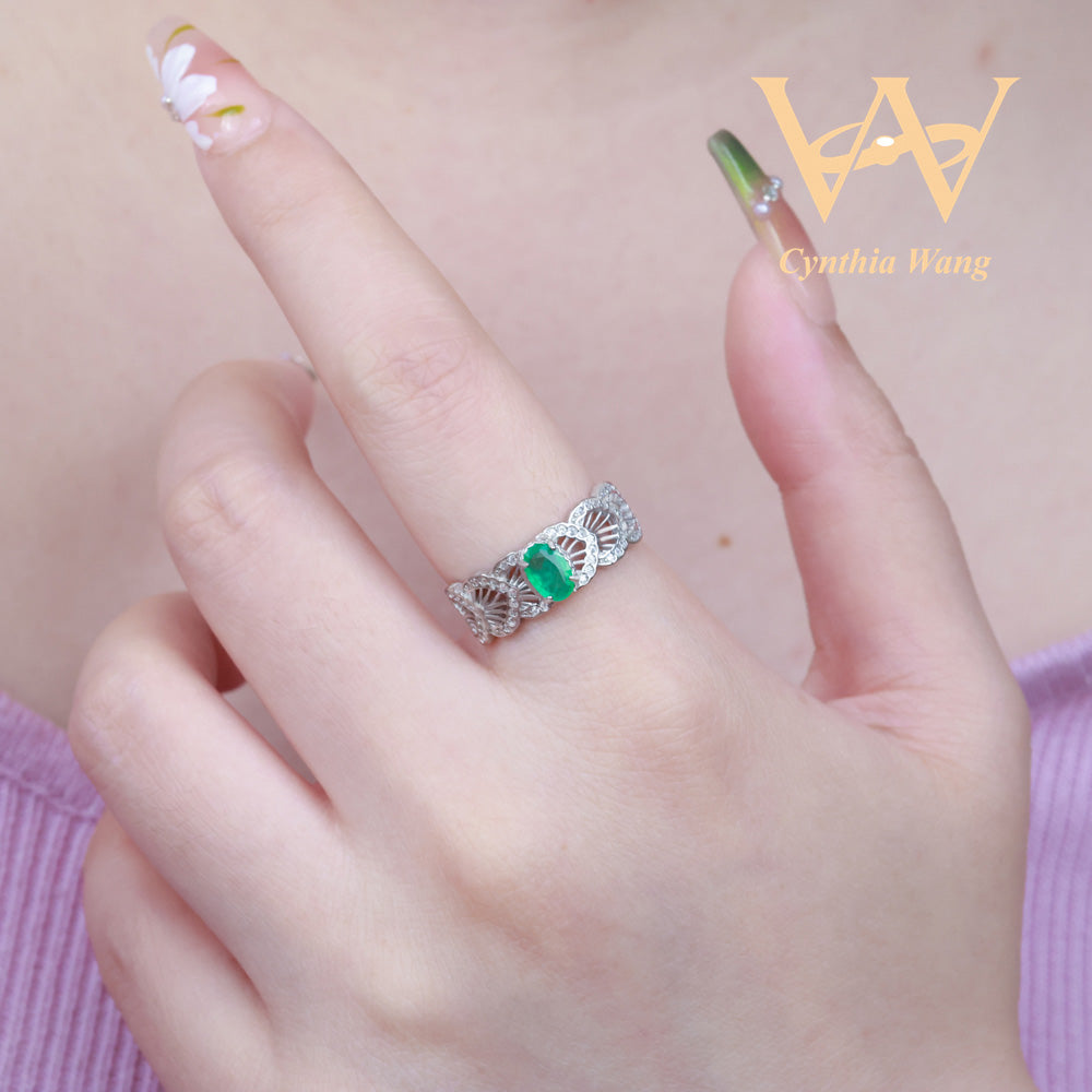 Emerald Sliver Ring