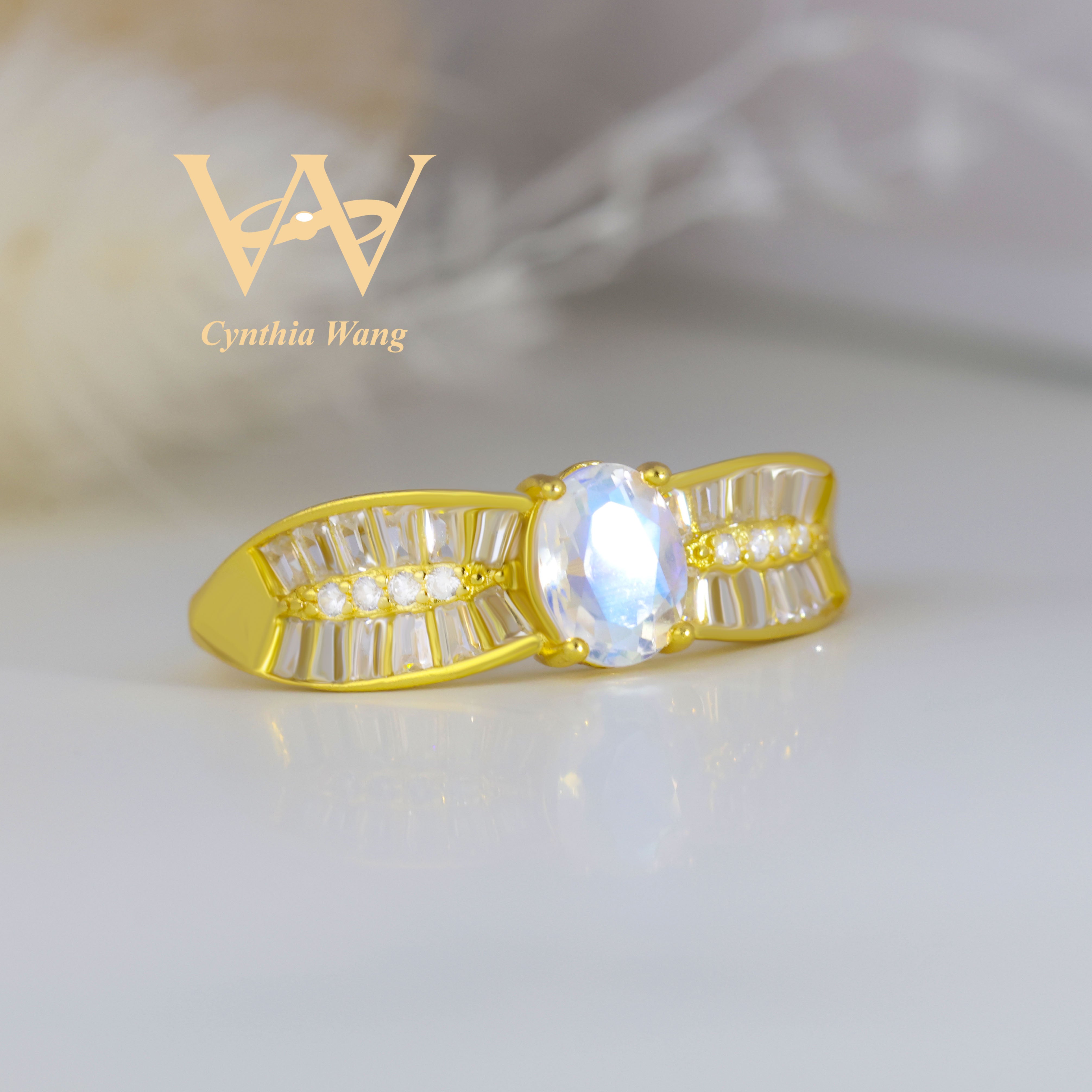 'Refined Glow' Moonstone Ring