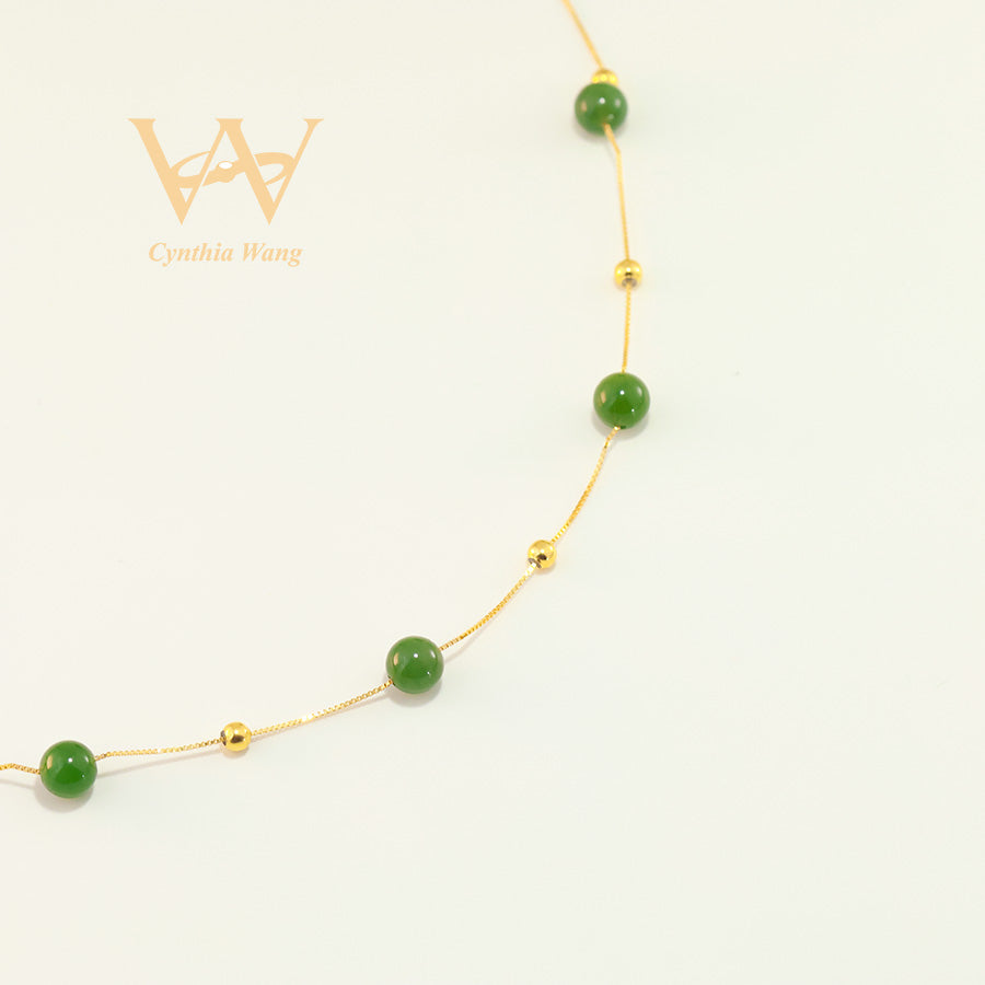 'Greenery Surrounded' Jade Necklace