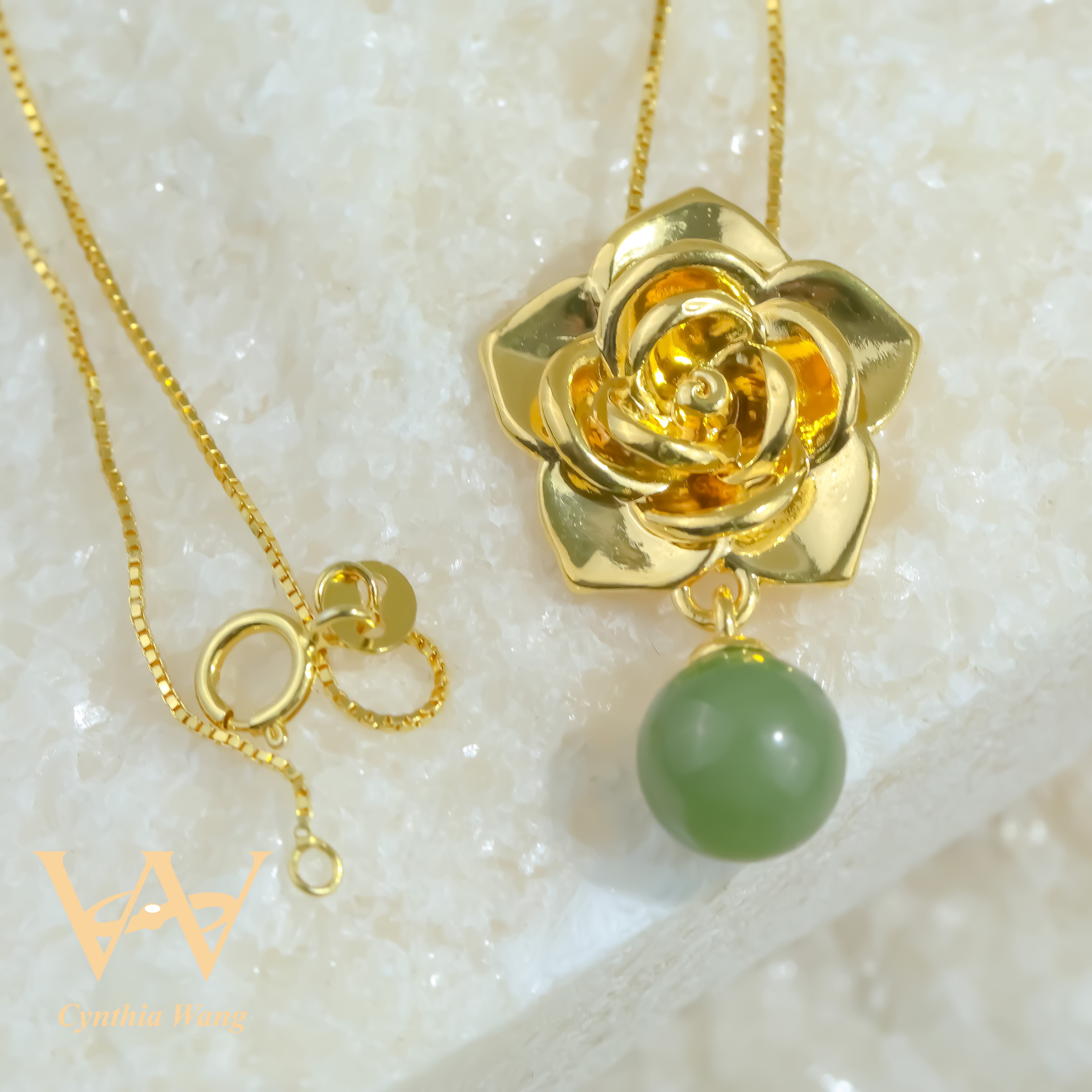 'Flowers Bloom' 18k Gold & Jade Pendant