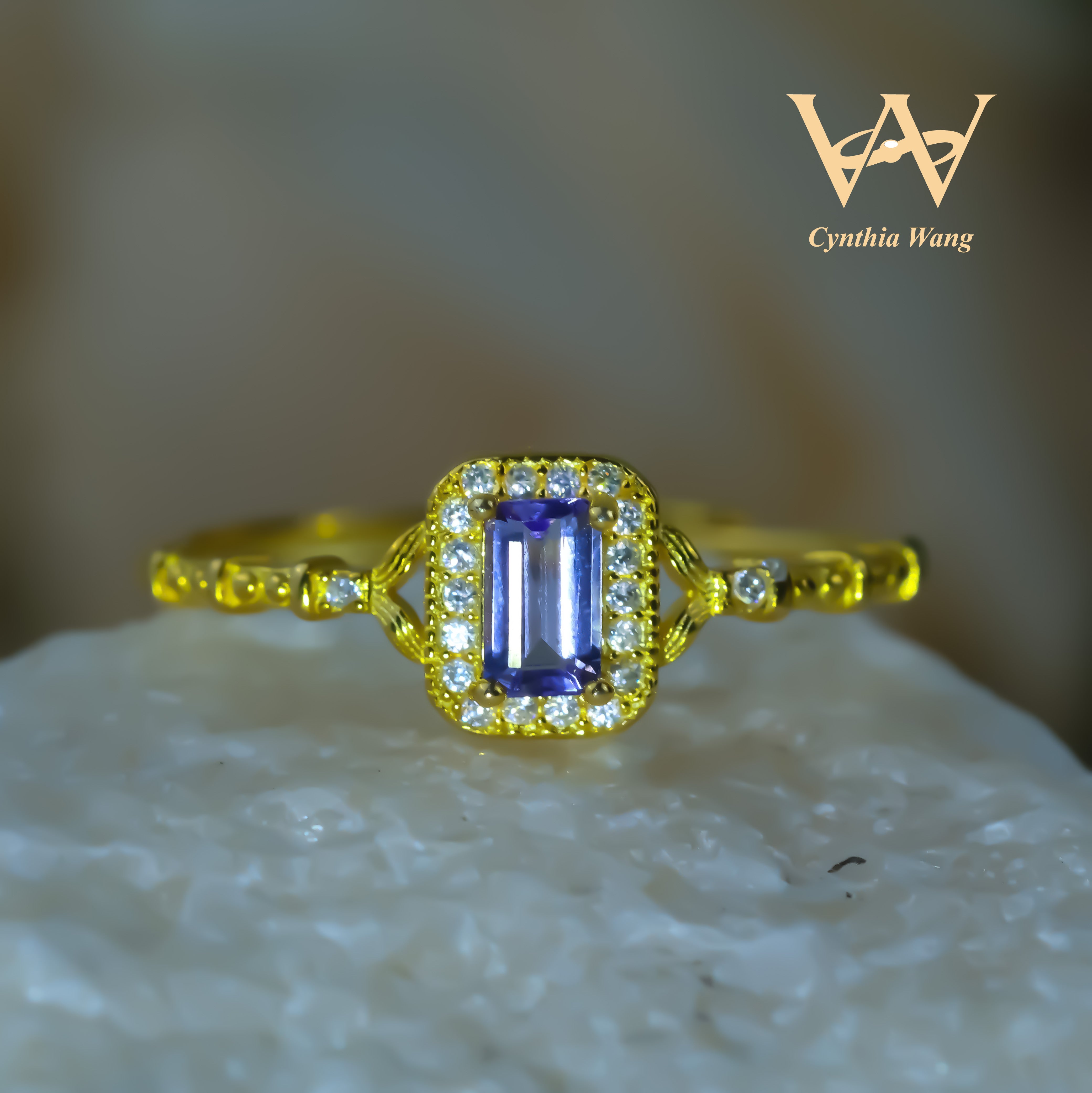 'Starry Fantasy' Tanzanite Ring