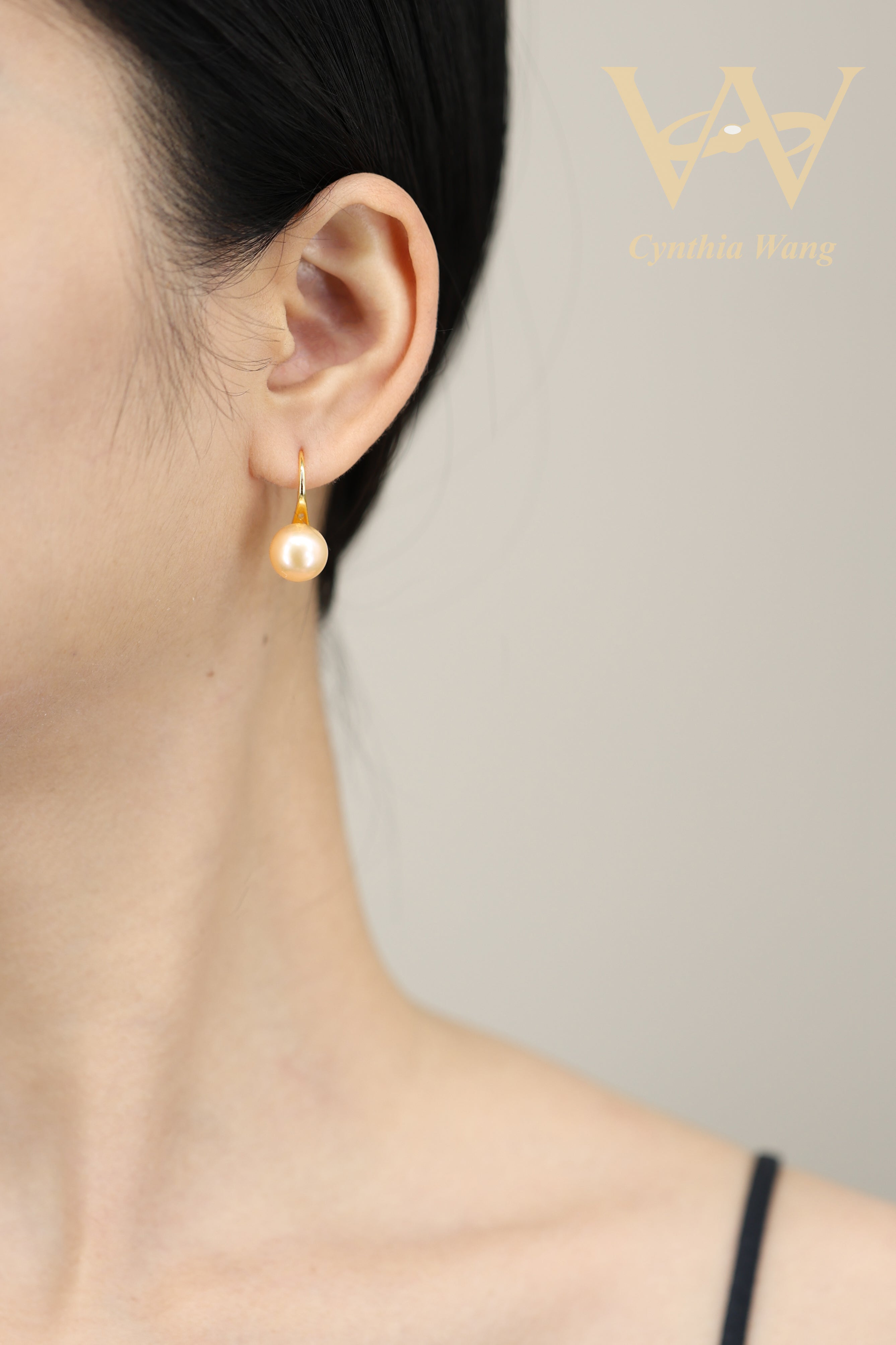 'Moon Bay Beauty' Pearl Earrings